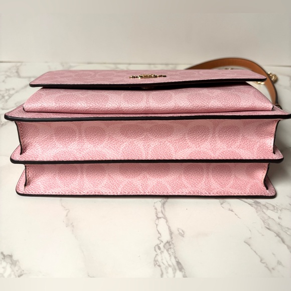 New Coach Limited Edition Klare Crossbody Shoulder Bag Powder Pink 2026 Release - Picture 8 of 17